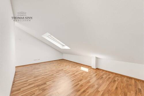 DG: Zimmer 2 - 