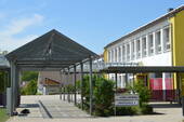 Grund- und Mittelschule - 