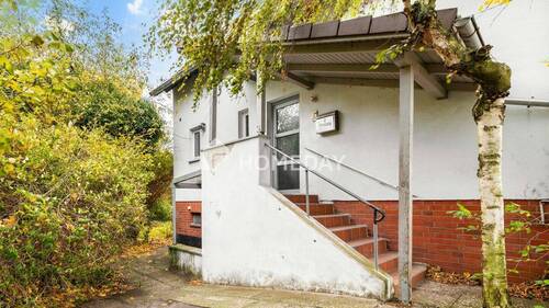 Außenansicht 3 - 5 Zimmer Einfamilienhaus in Hannover