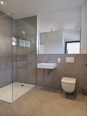 Badezimmer (EG) - 