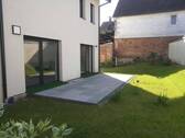 Garten und Hof eingefriedet - 