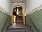 Treppenhaus - 3 Zimmer Etagenwohnung zum Kaufen in Leipzig