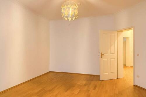 Wohnzimmer 2 (dig. beräumt) - 