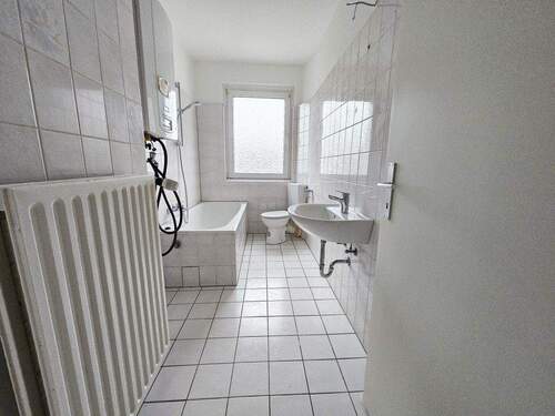 Badezimmer - 3 Zimmer Etagenwohnung in Hagen