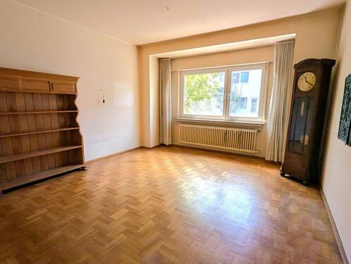 Flur im EG - Reihenmittelhaus mit 149,00 m² in Köln zum Kaufen