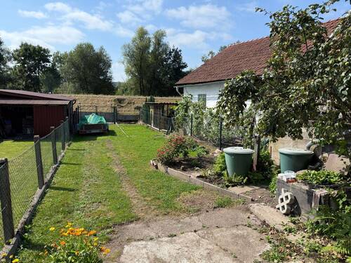 Garten - Vollvermietet 13.200 € p.a. - Mehrfamilienhaus mit 3 Wohneinheiten in Bad Karlshafen