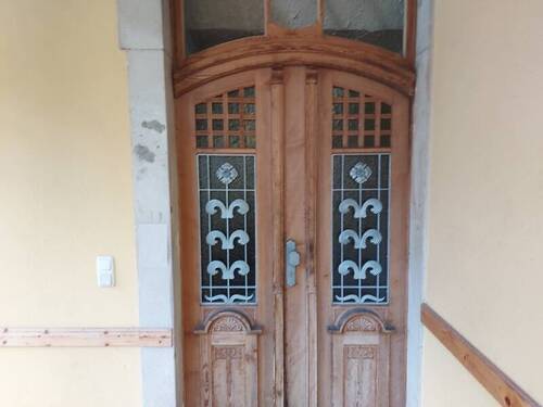 Haustüre - 4 Zimmer Etagenwohnung in Bad Schandau