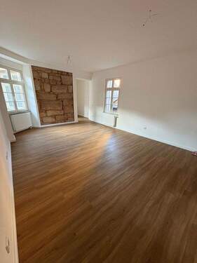 Bild 3 - 4 Zimmer Etagenwohnung in Fürth