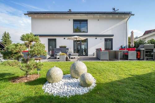 Ansicht - Traumhaftes EFH mit High End- Technik in Denklingen