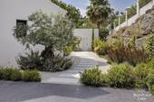 Garten - Mehrfamilienhaus, Wohnhaus mit 386,00 m&sup2; in Benahavis zum Kaufen