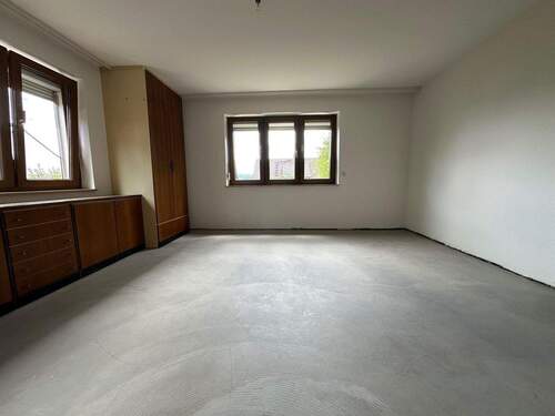 16_Kellergeschoss_Wohnzimmer_O - 