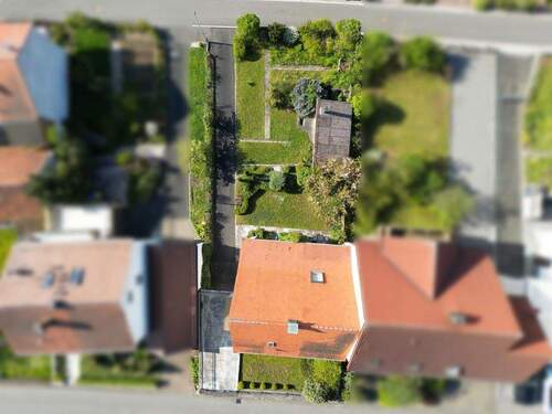 01_Haus Vogelperspektive 3 - 7 Zimmer Einfamilienhaus in Helmstadt