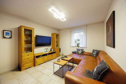 Wohnbereich - Einfamilienhaus mit 110,00 m² in Sachsenheim zum Kaufen