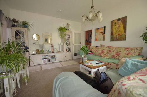 Auch das Wohnzimmer.... - 2 Zimmer Etagenwohnung in Berlin