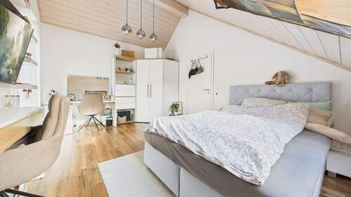 SchlafzimmerDG2.jpg - 