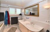 Badezimmer im EG - 
