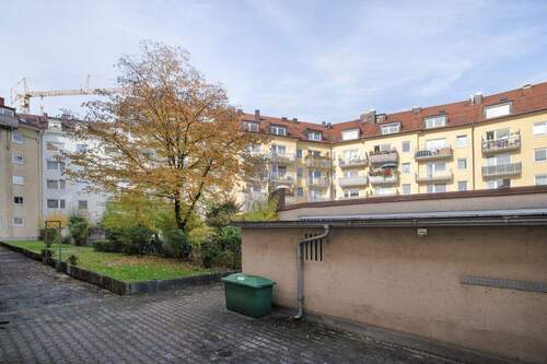 Innenhof in geschützter Lage - 