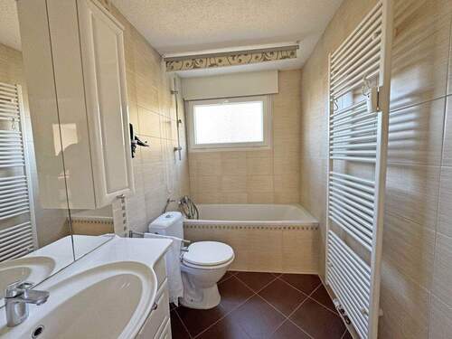 Bad - Einfamilienhaus mit 120,00 m&sup2; in Münsingen zum Kaufen