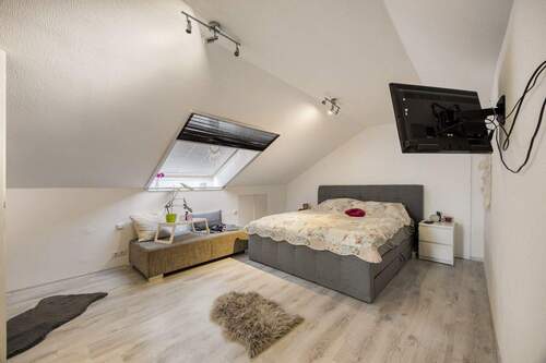 Schlafzimmer DG - 