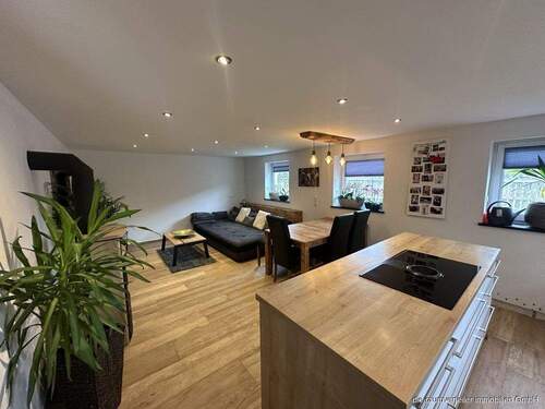 Kochinsel - Doppelhaushälfte mit 115,00 m&sup2; in Bad Aibling zum Kaufen