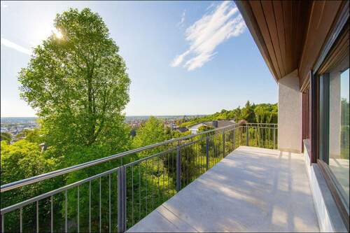 Blick vom Balkon - 6 Zimmer Mehrfamilienhaus, Wohnhaus zur Miete in Leimen