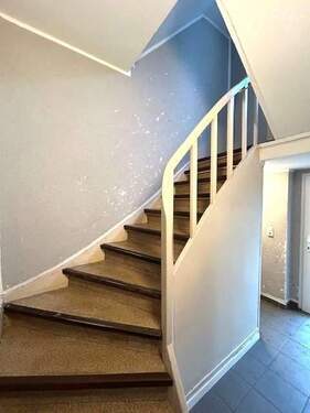 Flur-2 - Mehrfamilienhaus, Wohnhaus mit 240,00 m&sup2; in Duisburg zum Kaufen