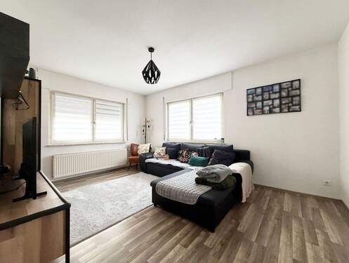 Wohnzimmer - Wohnung OG - 