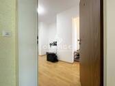 Der Eingang zu Ihrer neuen Wohnung... - 3 Zimmer Etagenwohnung in Nürnberg