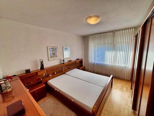 Schlafzimmer EG - 