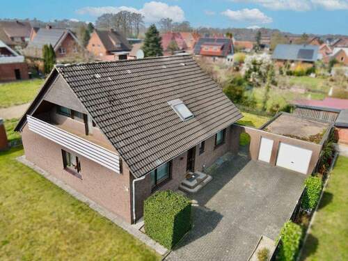 Luftaufnahme - Wohnhaus in Nortrup mit viel Platz zur eigenen Gestaltung!