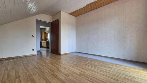 Elternschlafzimmer vom Balkon - 