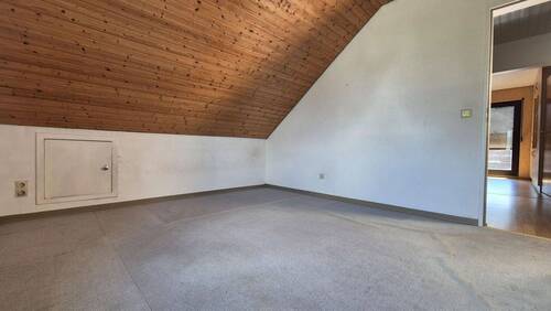 Schlafzimmer / Kinderzimmer - 