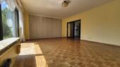 Wohnzimmer Richtung Tür - 