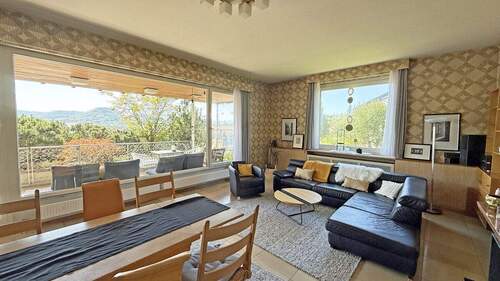 Wohn-Esszimmer - 1 Zimmer Mehrfamilienhaus, Wohnhaus zum Kaufen in Eningen unter Achalm