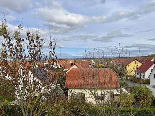 Blick nach Osten aus dem Dachgeschoss - 