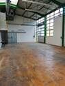 Halle - GewerbehalleLagerhalle und diversen NebenräumenNebenflächen