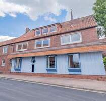 Vielfältig nutzbares Haus mit Gewerbeeinheit, Wohnungen und Ausbauoptionen - Drochtersen Assel