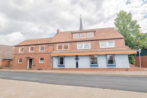 Außenansicht - 1 Zimmer Mehrfamilienhaus, Wohnhaus zum Kaufen in Drochtersen