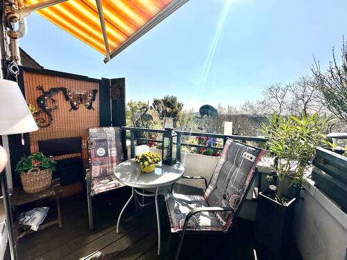 Balkon - Etagenwohnung mit 74,50 m² in Neuss zum Kaufen