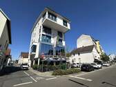 Hausansicht - Gepflegtes Mehrfamilienhaus mit Gewerbeeinheit im Stadtzentrum von Langen!