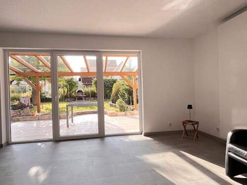 Haus 1 Wohnzimmer Gartenblick - 