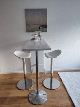 Moderner Esstisch - 