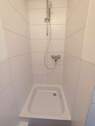 Badezimmer mit Dusche - 