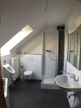 modernes Tageslichtbad - 