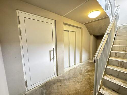 Kellertür + Aufzug - 