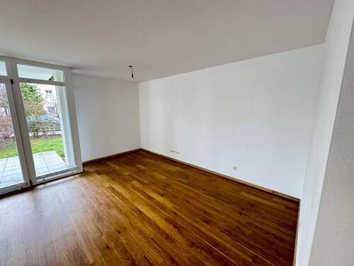 Wohn- und Esszimmer - 