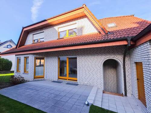 Terrasse - Mehrfamilienhaus, Wohnhaus mit 192,30 m&sup2; in Paderborn zum Kaufen