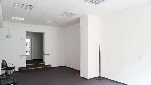 Ladenlokal - Gewerbeobjekt (Büro, Produktion, Verkauf) zur Miete in Warburg