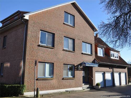 Außenansicht - Wohnen in attraktiver Altstadtlage: Großzügige, modernisierte 2 Zi.-Wohnung im 2. OG