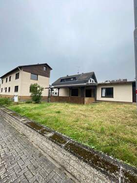 Ansicht - 1 Zimmer Mehrfamilienhaus, Wohnhaus in Reiskirchen